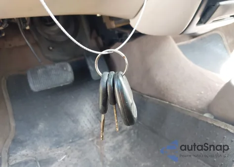 2000 Ford Taurus Se из США, поврежденный, VIN 1FAFP5325YA196898